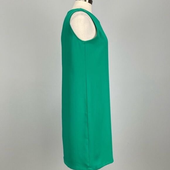✨ Adrienne Vittadini Green Shift Dress✨ - Picture 4 of 8